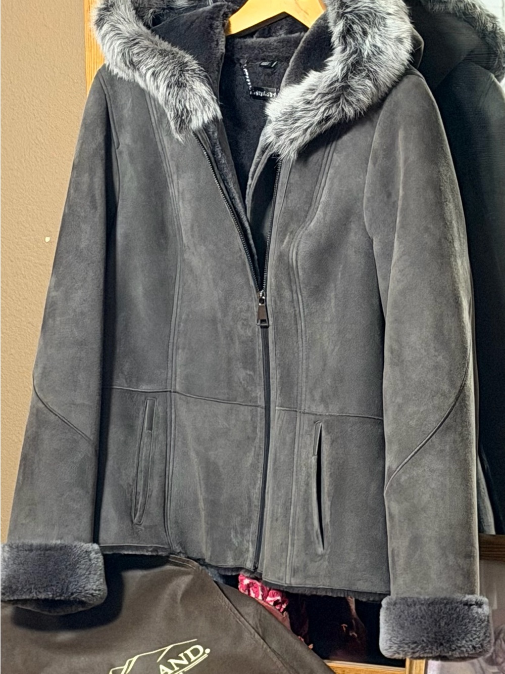 Shearling Hooded Jacket in Gray Women’s Size Large